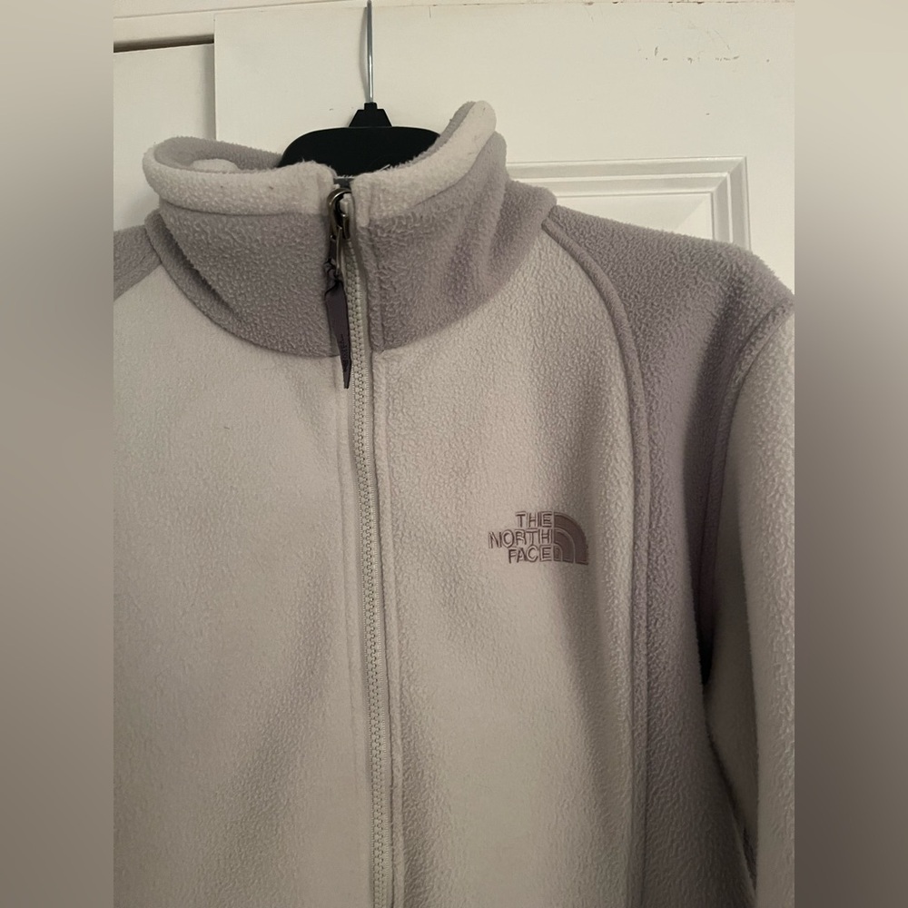 North Face Fleece - Picture 4 of 6
